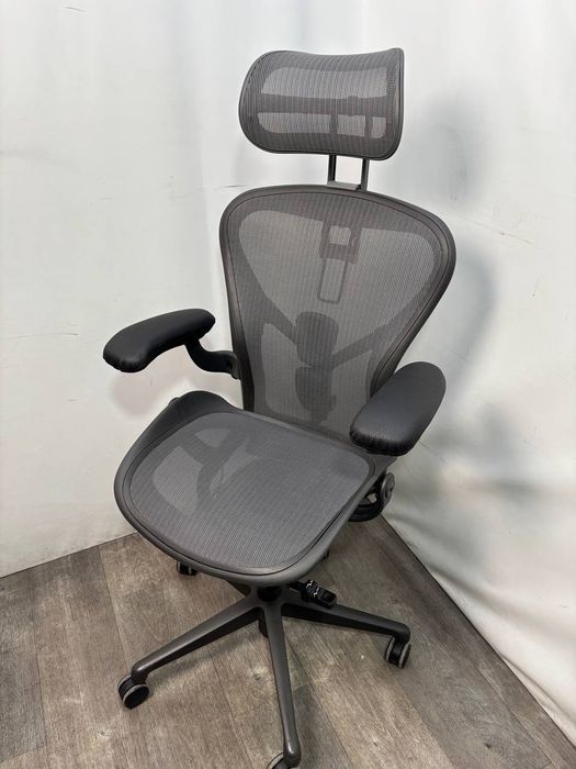Ортопедичне крісло люкс сегмент Herman Miller Aeron аерон B , C міллер