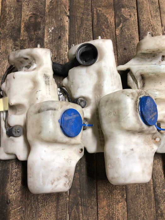 Бачок склоомивача vito638 корпус повітряного фільтра 2.2 віто638