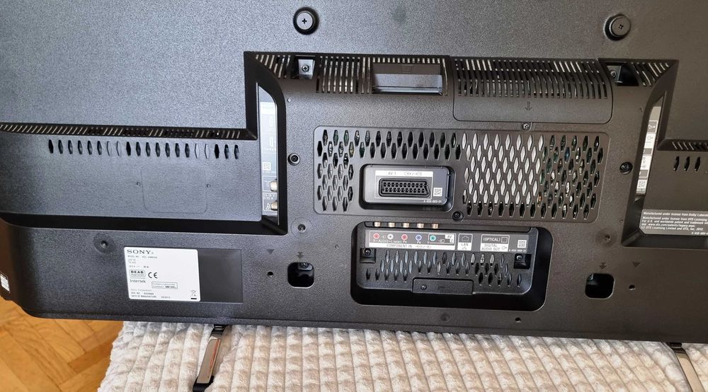 Telewizor LED SONY 42cale (pęknięta matryca) KDL 42 W 6 5 6 A