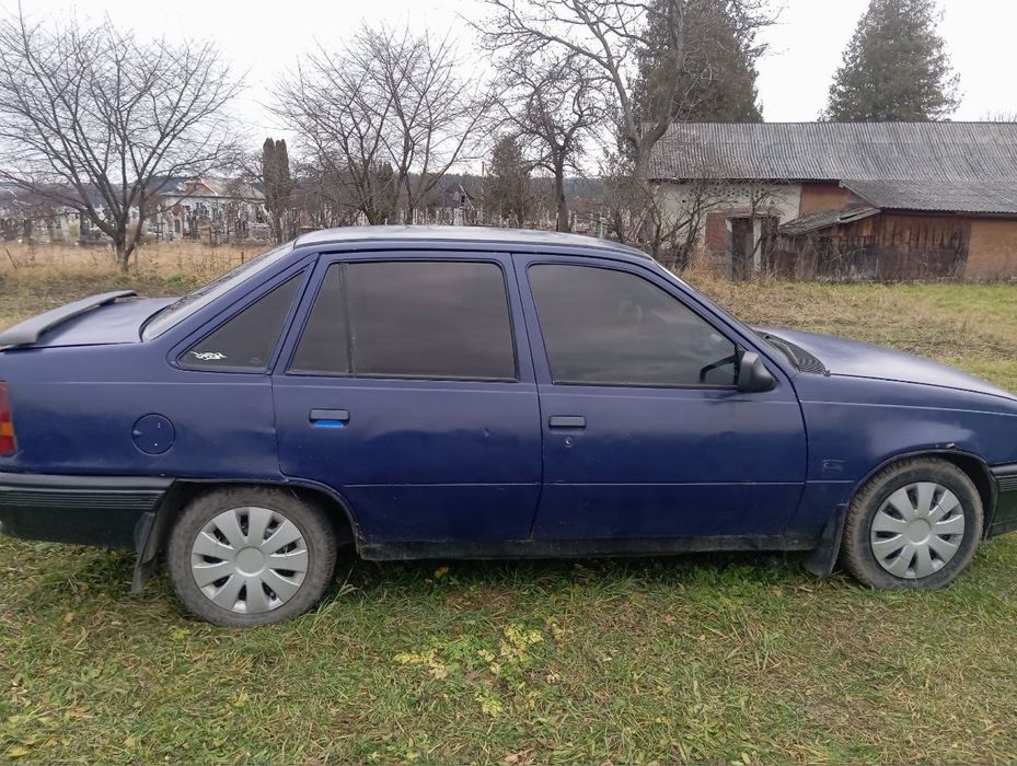 Продаю авто потребує ремонту