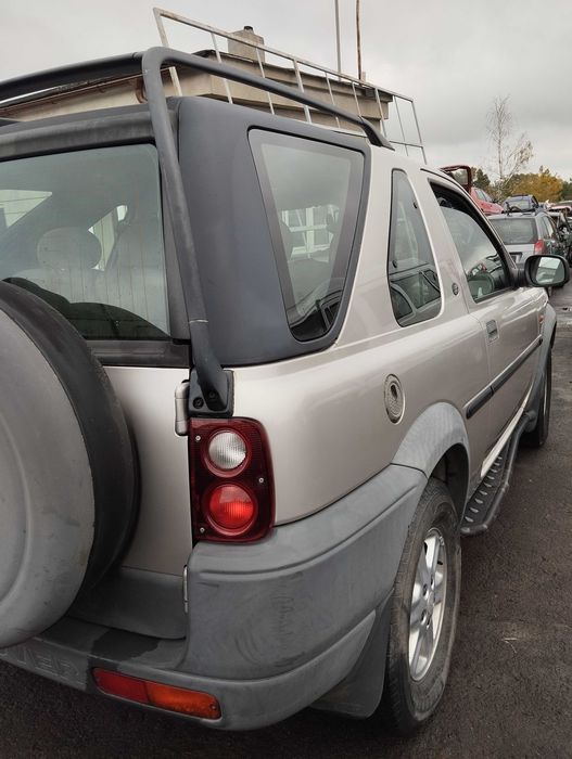 Land Rover Freelander 1.8i 3D 1999r.Błotnik tylny prawy.