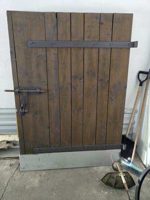 Drzwi do garażu, szopy