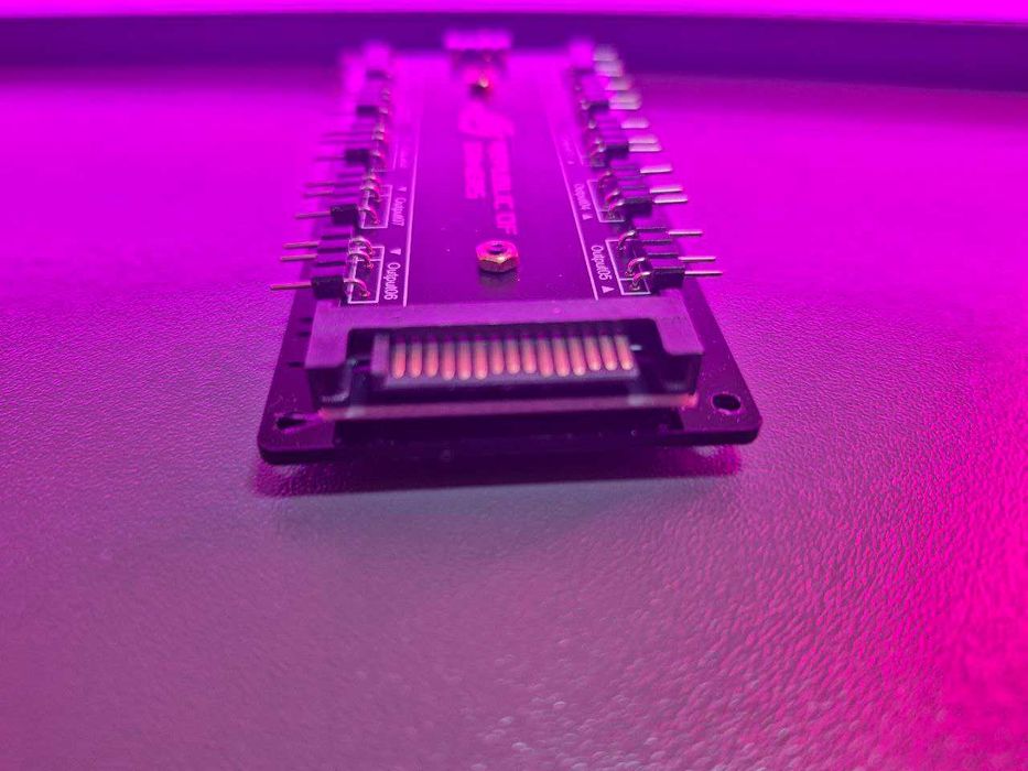 Argb спліттер Asus ROG для вентиляторів