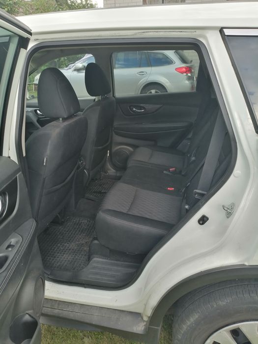 Продаж Nissan Rogue