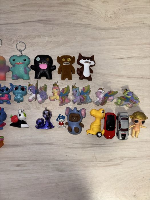 Фігурки, іграшки, Fuggler