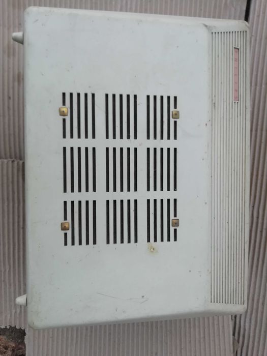 Gira-discos Philips + CD Player Pioneer + DVD Sanyo