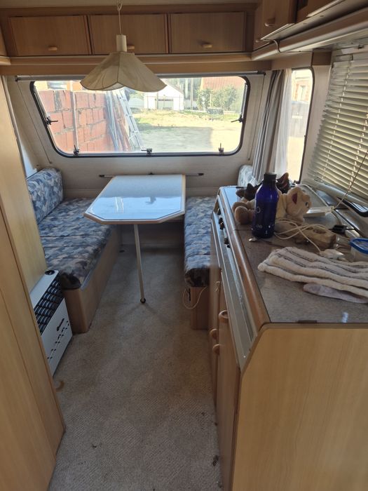 Vendo caravana adria