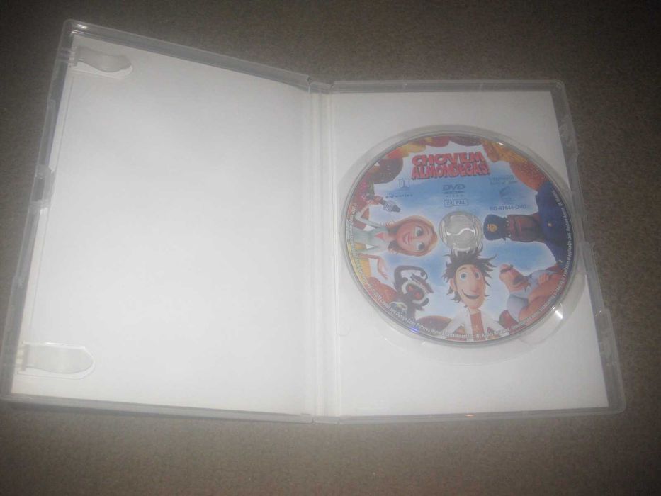 DVD "Chovem Almôndegas" (Animação)