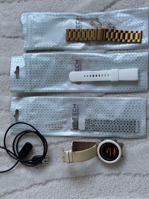 Smartwatch AMAZFIT GTR 42mm Swarovski limited edition
