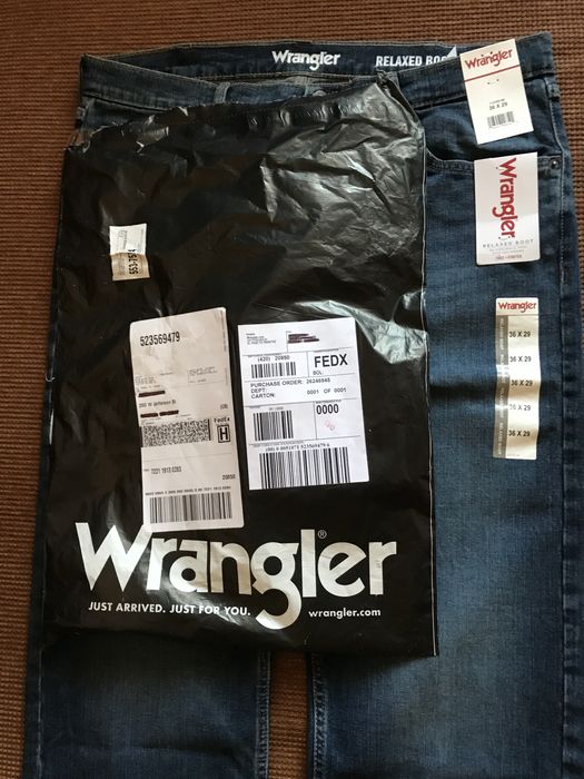 Джинсы Wrangler