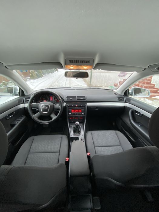 Audi  a4 b7  1.6 mрі бензин 2008р