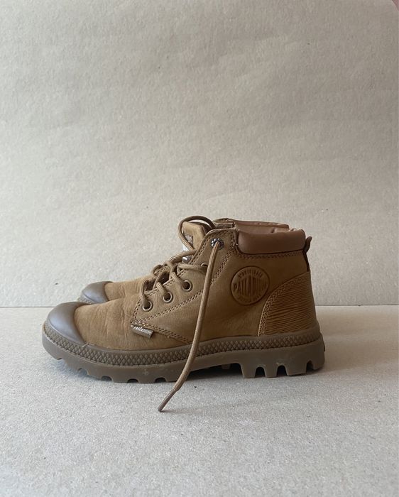 Palladium 37 жіночі туристичні черевики