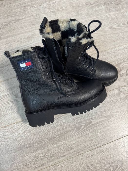 Ботинки женские зимние tommy hilfiger.