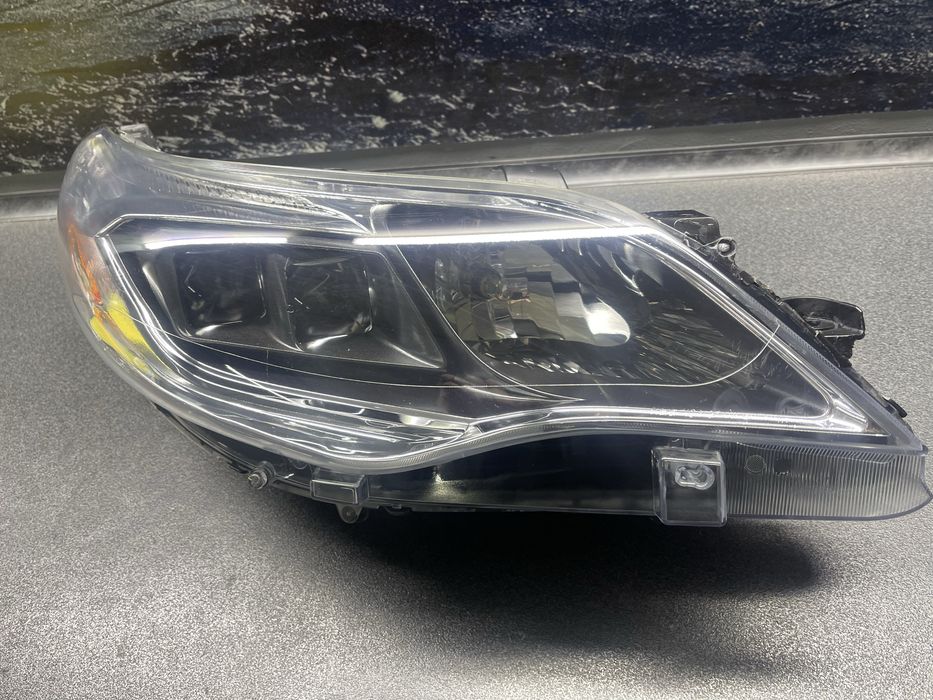 Фара права toyota avalon 2015 2016 2017 2018