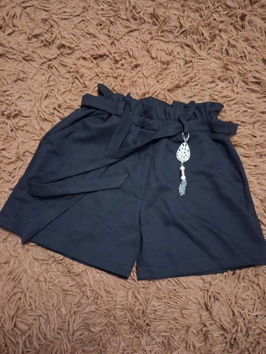 Шорти шкільні на дівчинку