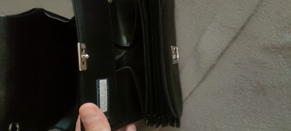Portfel z etui czarny