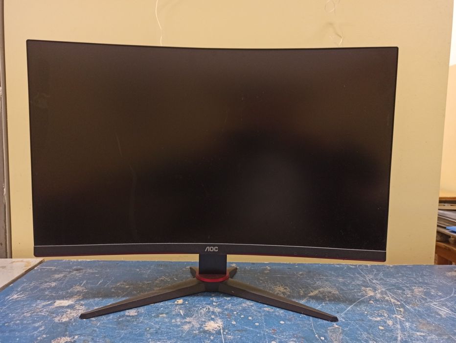 Monitor aoc uszkodzony