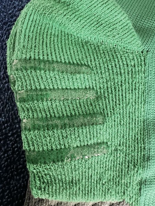 Piłkarskie getry Umbro rozmiar 35-39