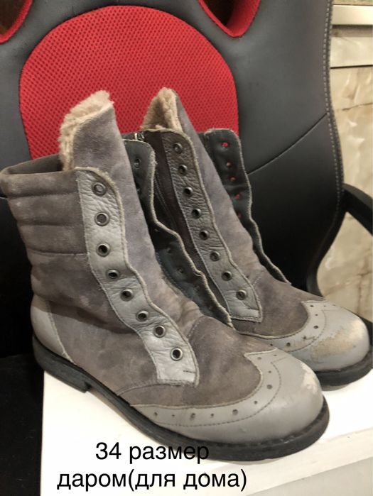 Обувь для девочки.