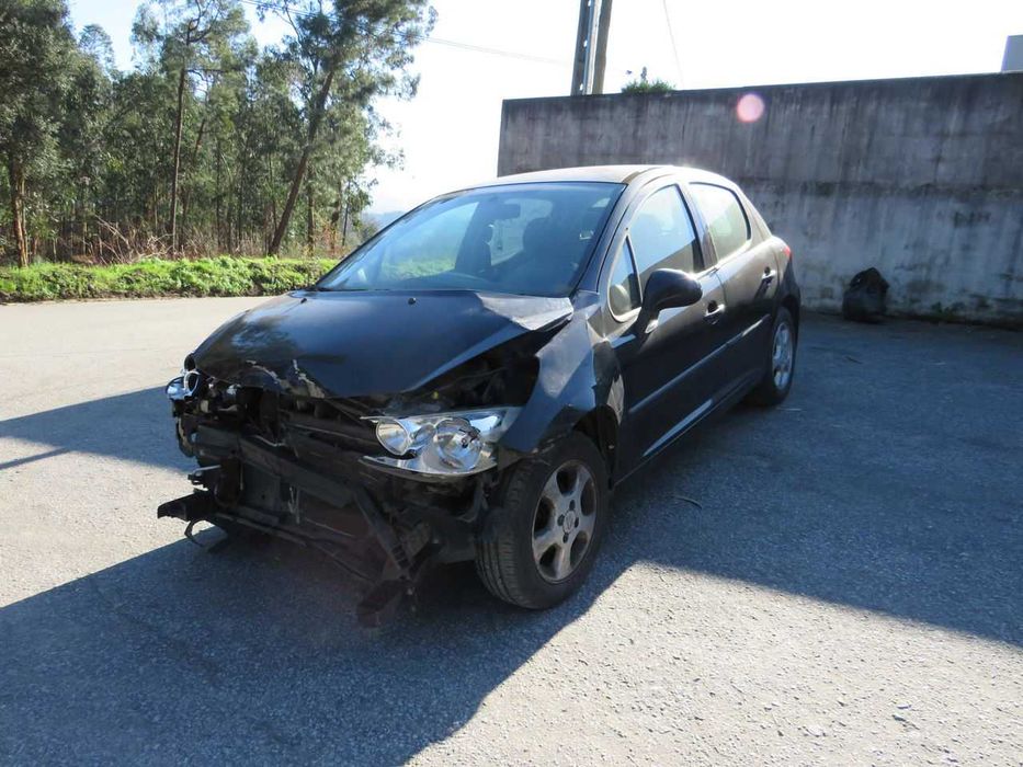 Peugeot 207 1.4HDi de 2007 - Peças Usadas