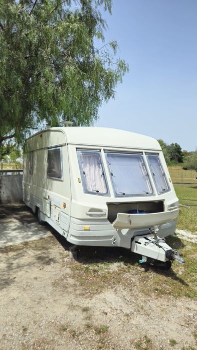 Caravana para mudar de família