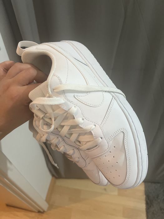 Tenis brancos nike 38.5