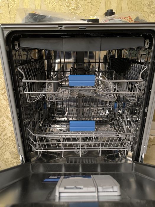 Посудомийна машина