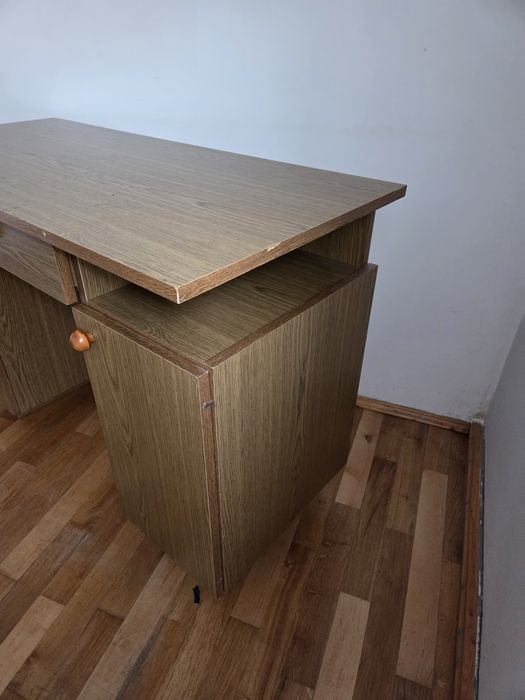Oddam biurko używane dla dorosłego lub dziecka