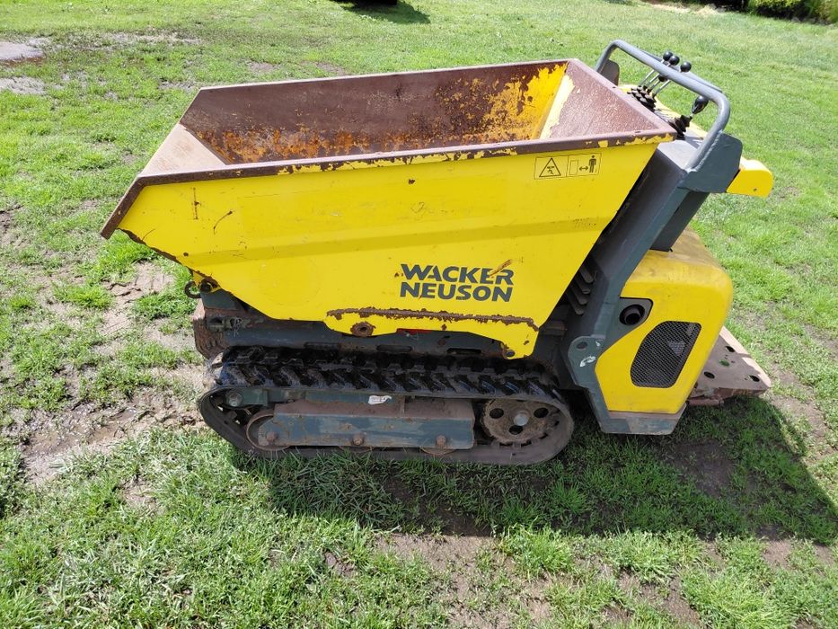 Wozidło  Wacker Neuson DT 08