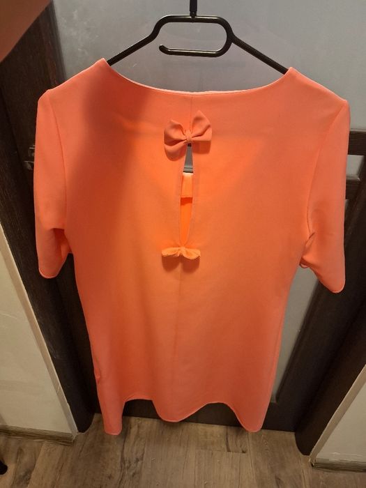 Elegancka sukienka na wesele – stan idealny!