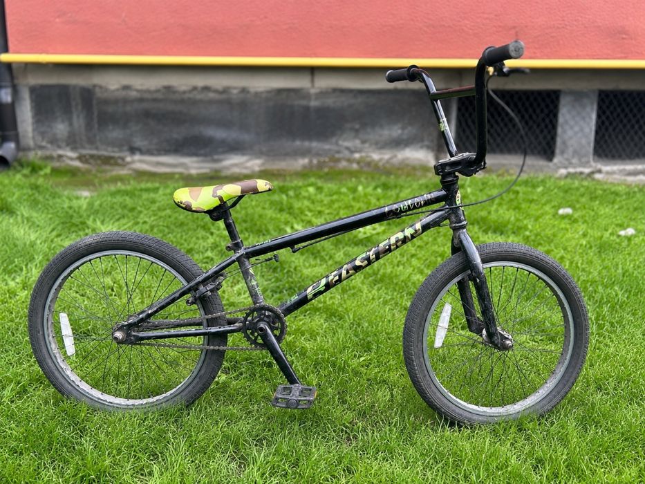 Велосипед Eastern BMX LowDown 20" 20" Black Camo