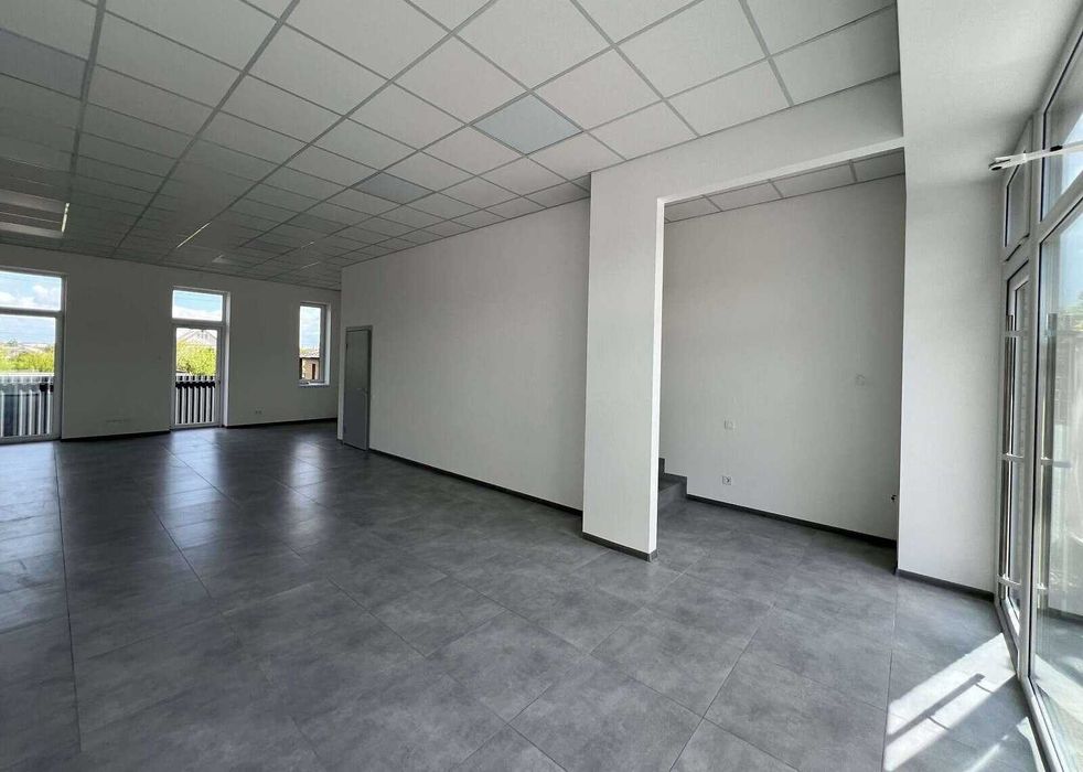 Здається комерційне приміщення на вул. Юзвинська