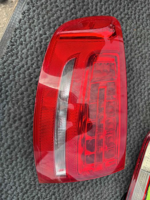 Задня фара ліва Audi A4 B8 дорест 07-12 стоп в крило лівий Ауді А4 Б8 універсал