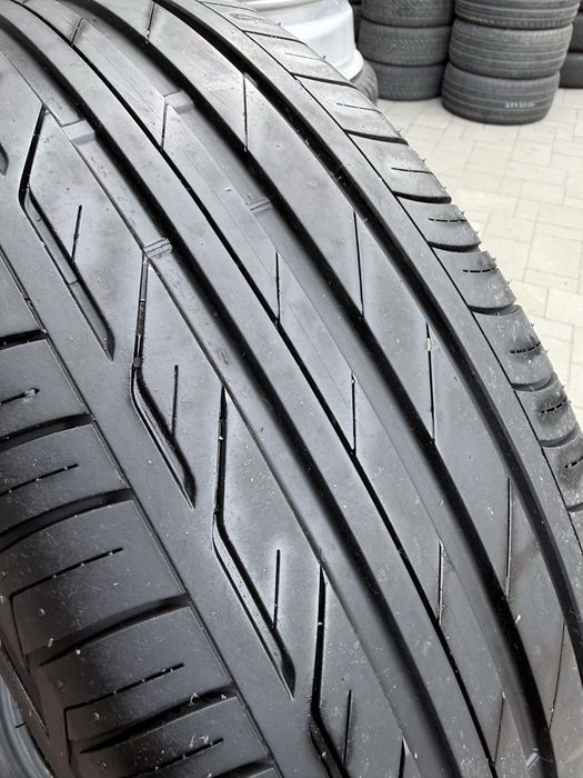 Шини  літні 225/55/17 Bridjestone turanza T 001 RFT