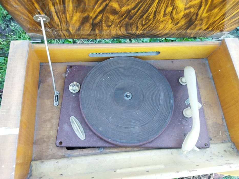 Радіола  старовинна