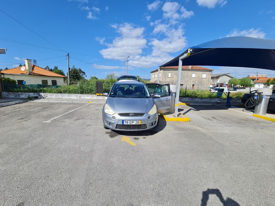 Boas, vendeo Ford s-max.