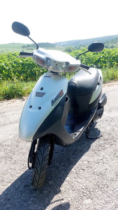 Suzuki lets свіжий з Японії