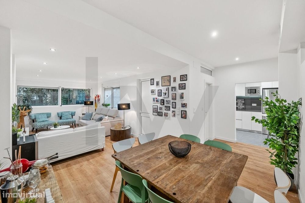 Apartamento renovado Bairro Azul, junto ao El Corte Inglés