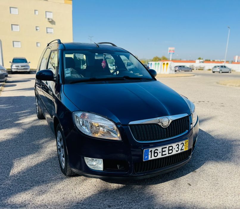 Skoda Roomster 1.2 gasolina com 198.000 mil km ano 2007 em bom estado geral