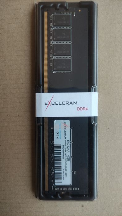 Нова планка пам'яті DDR4 4Gb 2400 Exeleram