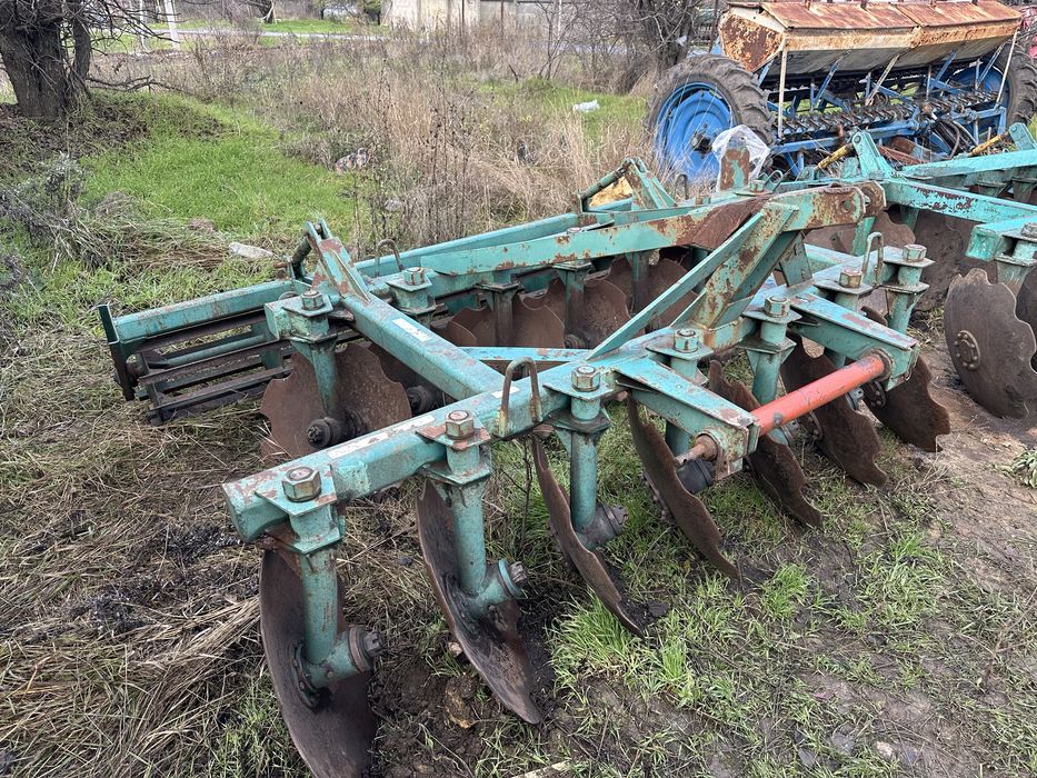 Дискова борона АГ-2,4-20, БілоцерковМАЗ, Навісна, з котком.