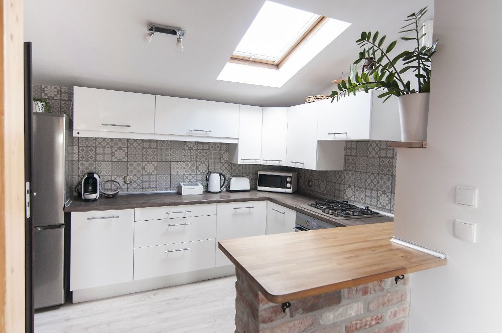 Apartament dla 8 osób/3 pokoje/garaż/klima/300m do morza