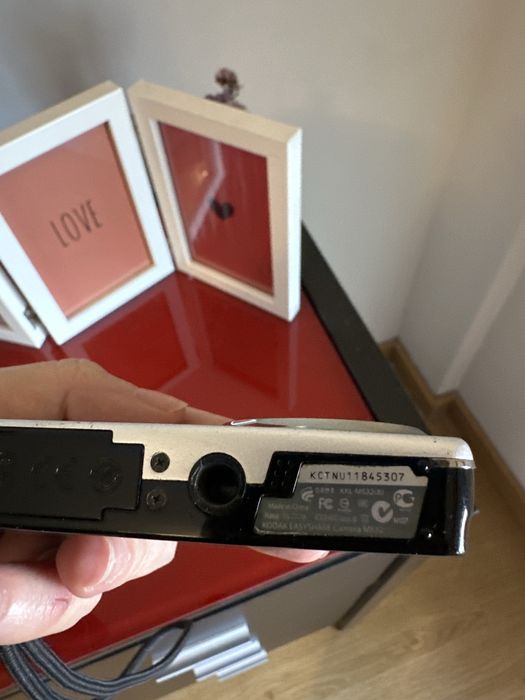 Kodak EasyShare M532 14MP + Cartão 4GB – Para Reparação