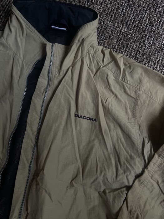 Вітровка diadora розмір Xl
