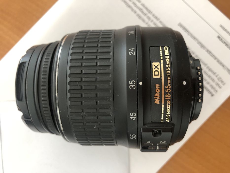 Nikon D3200 + cartao memoria + bolsa LOWEPRO + protetor lente