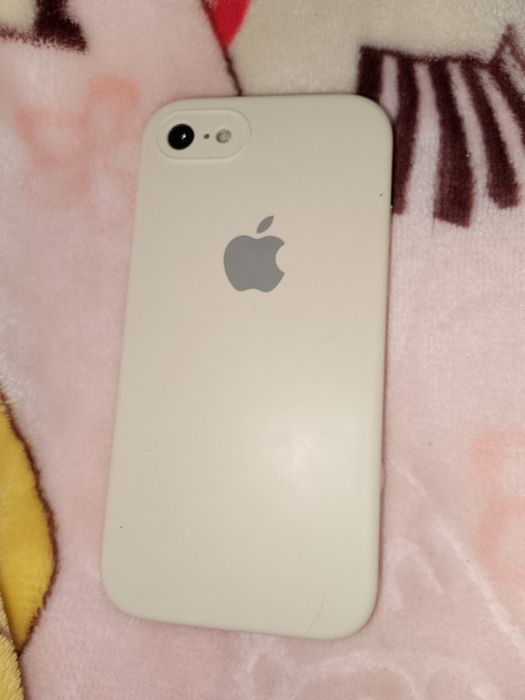 Смартфон iPhone 7  32гб