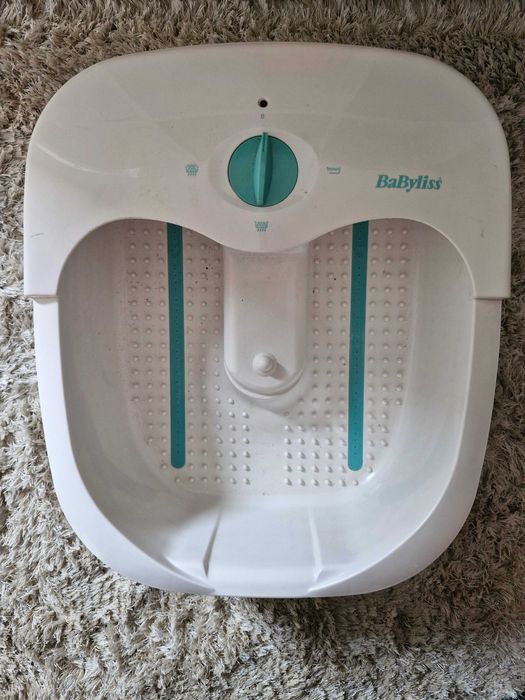 Hidro massajador Babyliss novo