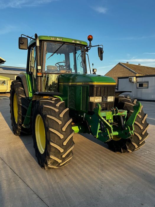 John Deere 6800  Tuz+pneumatyka ( Bardzo dobry)