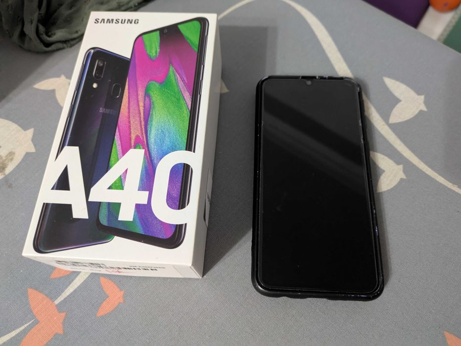Samsung A40 usado