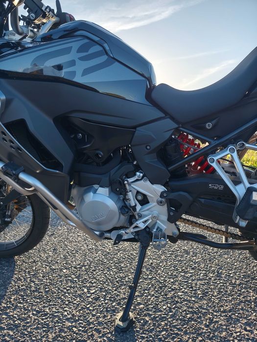 Vendo BMW F 850 GS Adventure com garantia da BMW